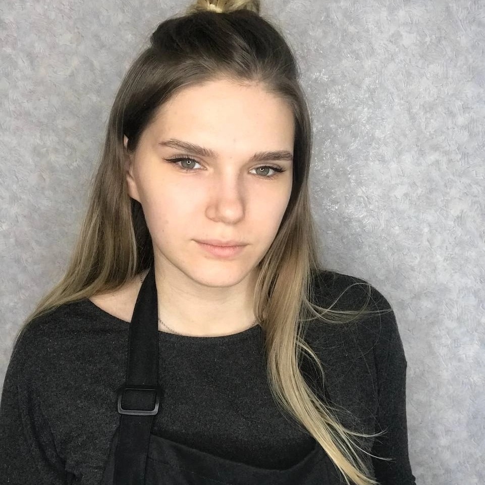 Зверькова Елена