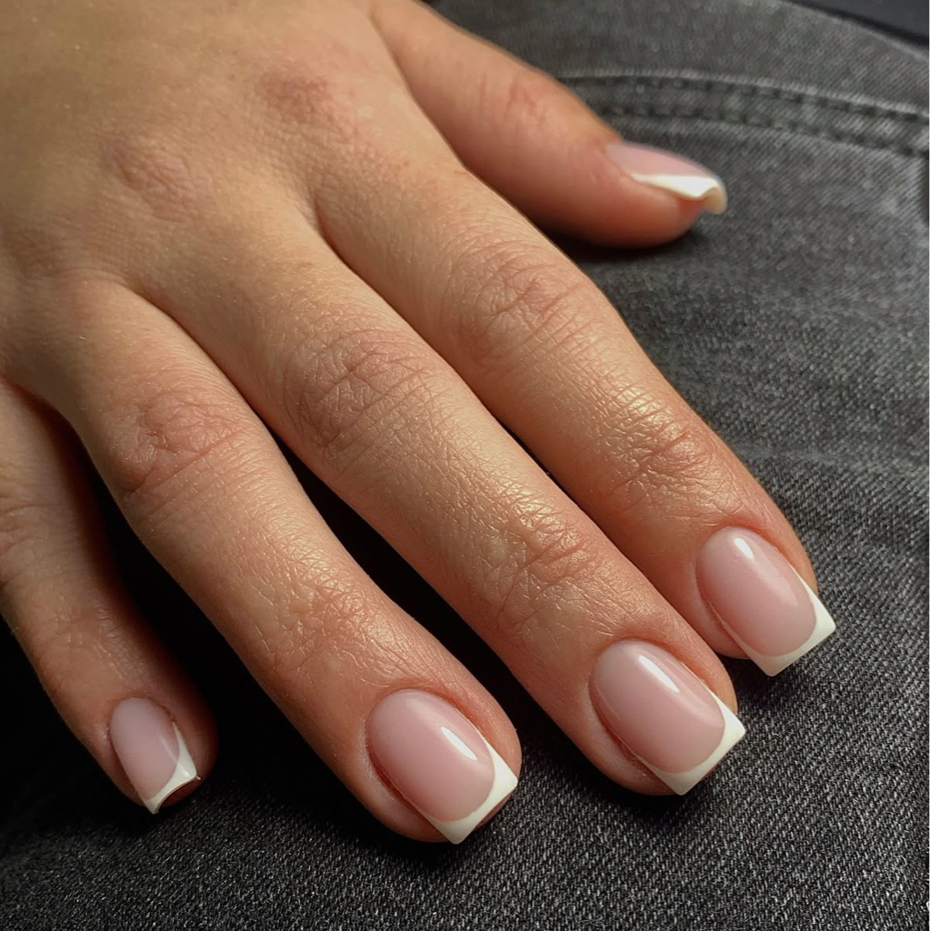 Дизайн простой(растяжка,градиент,втирка и др)