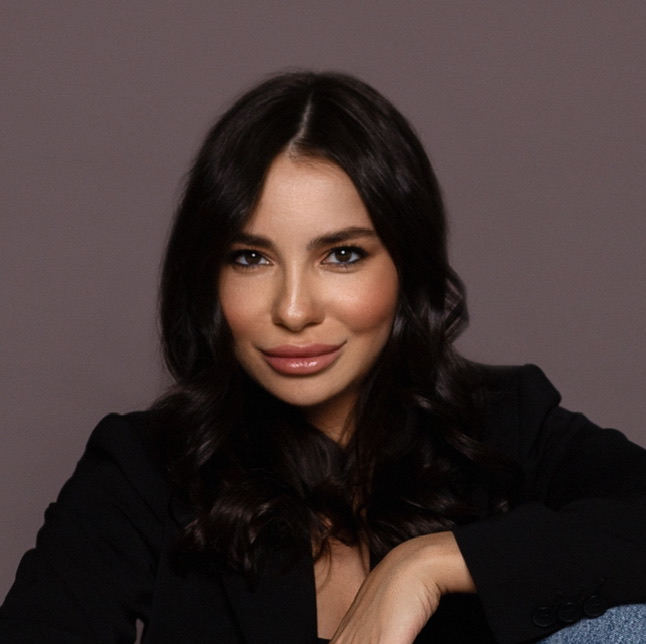 Белая Виктория