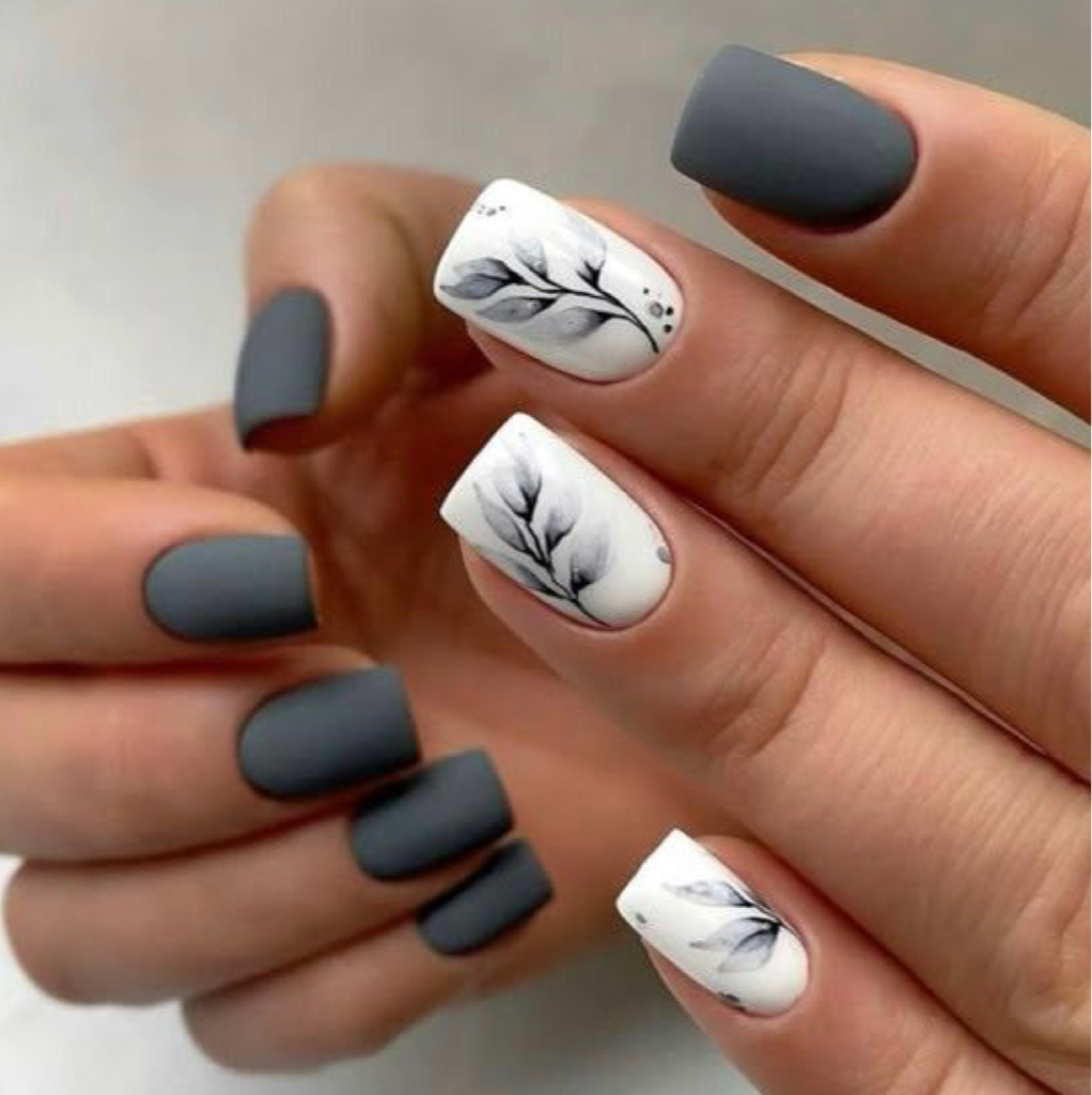 Маникюр с покрытием гель-лак