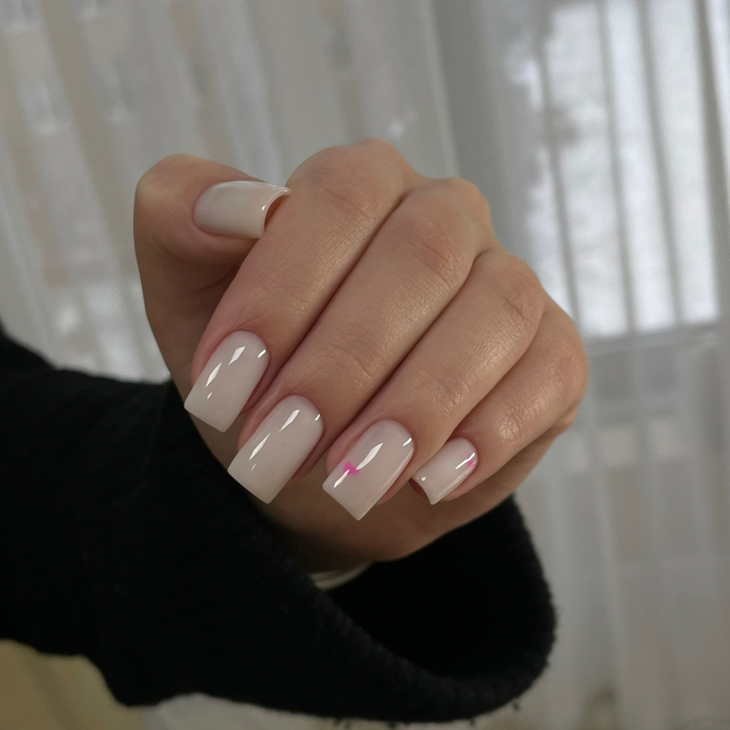 Маникюр с покрытием гель-лак (укрепление)