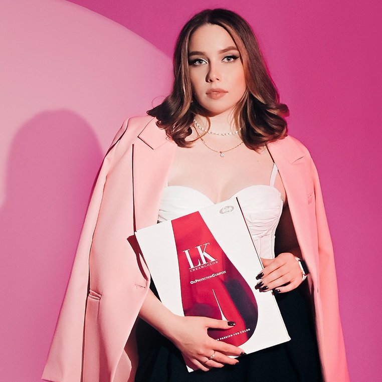 Елизавета Гарифуллина Mama Krasit