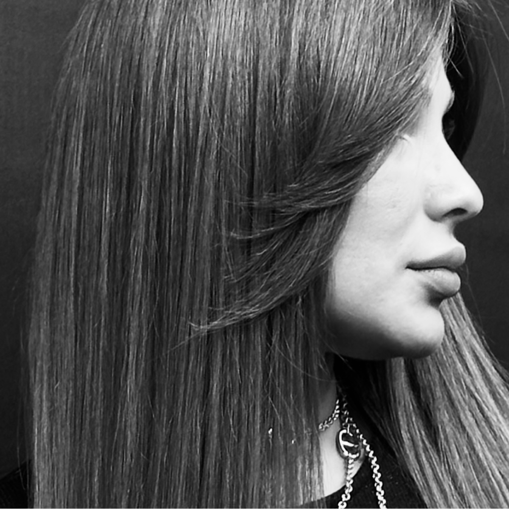 Стрижка челки