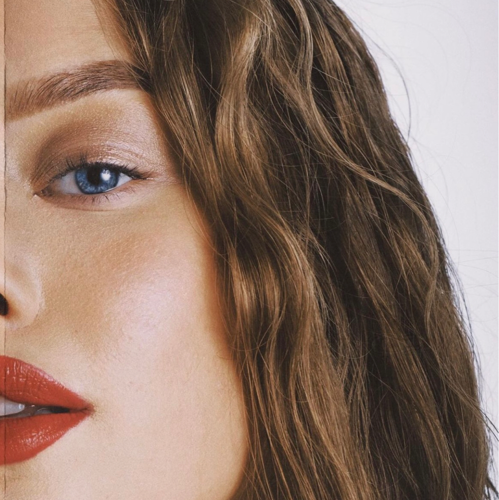 Коррекция + Окрашивание бровей (Уход включён)