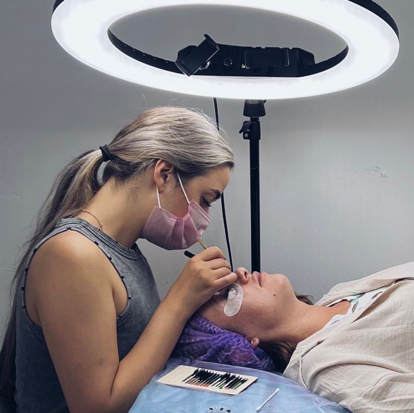 ОБУЧЕНИЕ ЛАМИ РЕСНИЦ И БРОВЕЙ