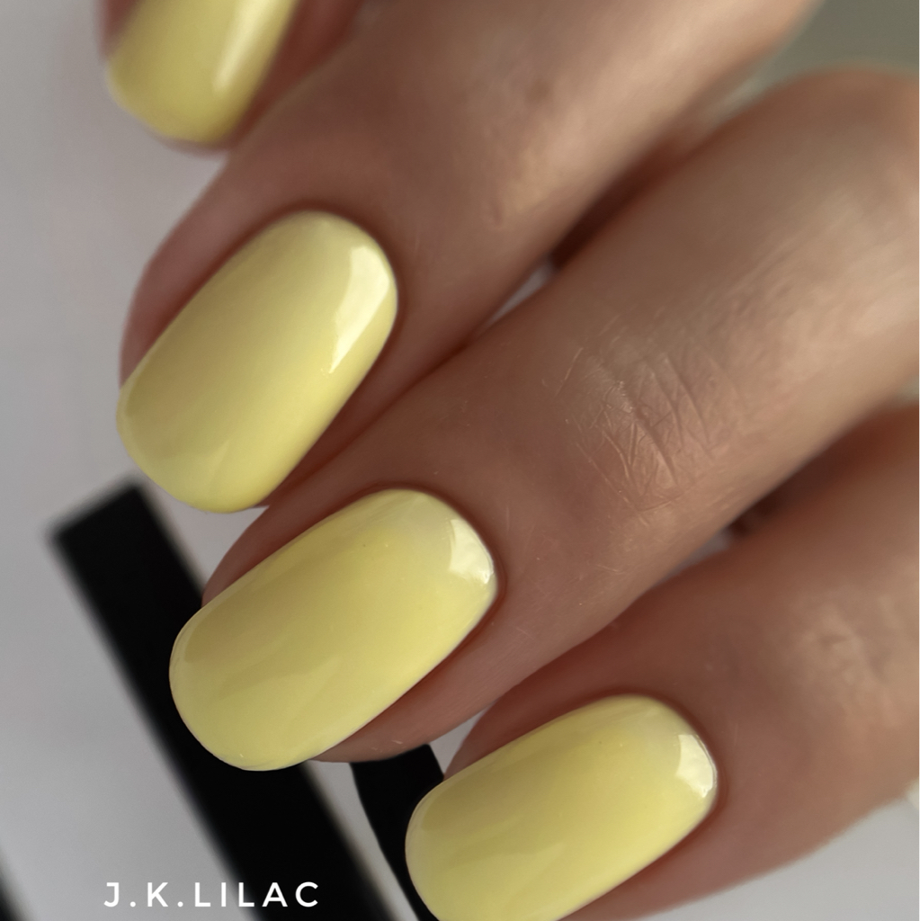 Маникюр с покрытием гель-лак