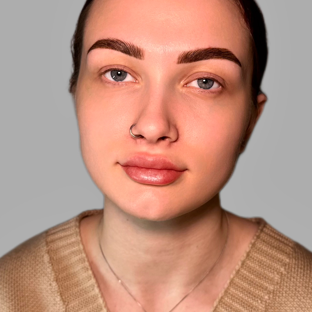 Окрашивание бровей+коррекция