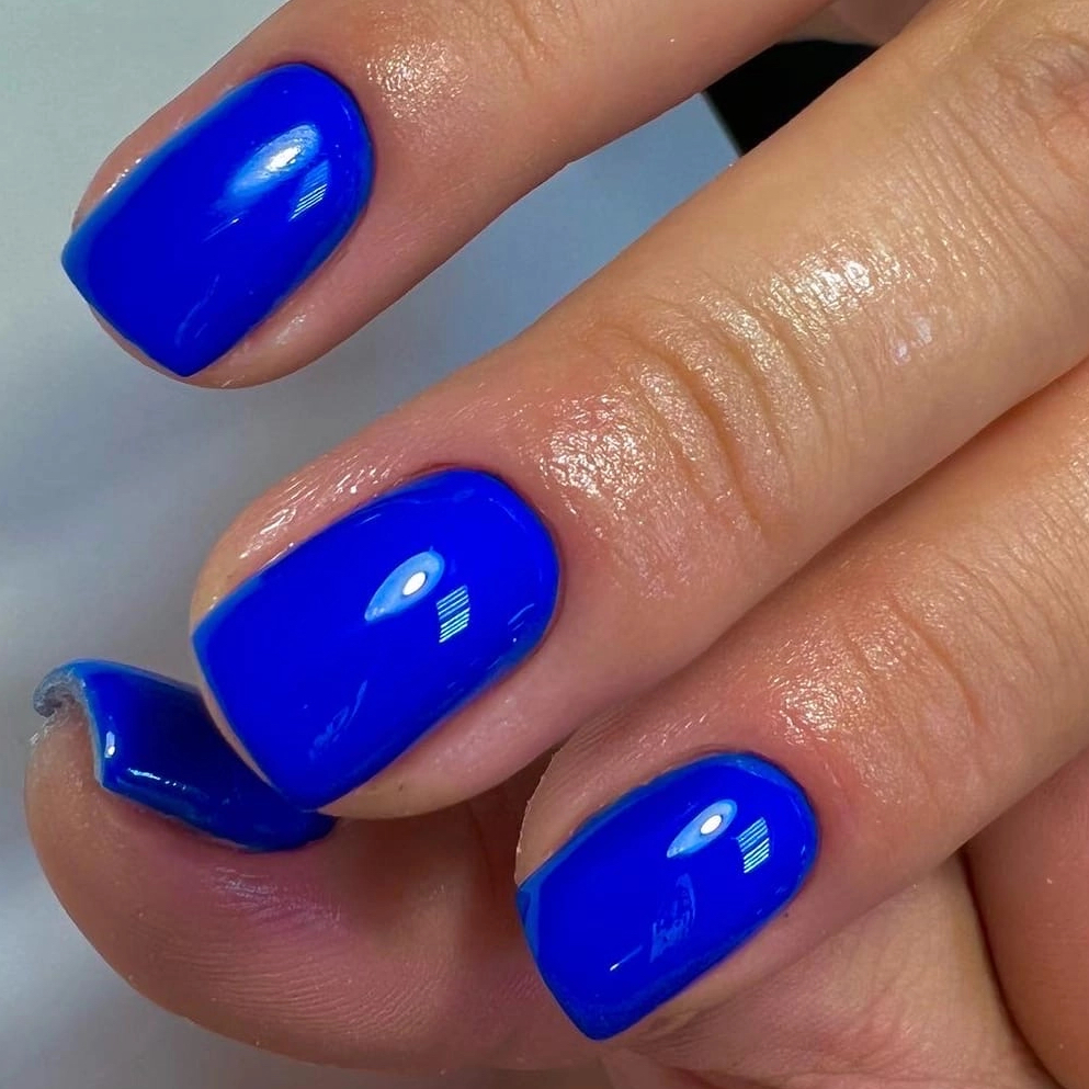 Маникюр с покрытием база + гель-лак