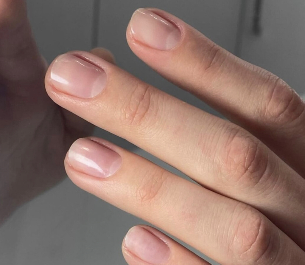 Гигиенический комбинированный маникюр без покрытия