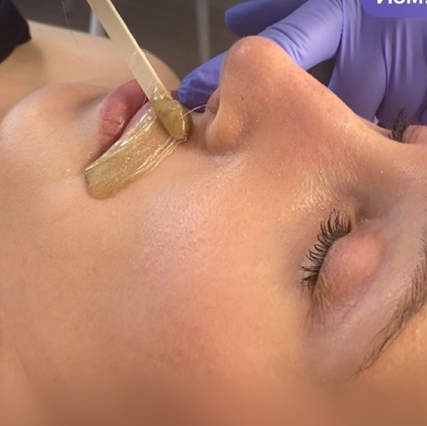 Лицо три зоны (воск, сахар)