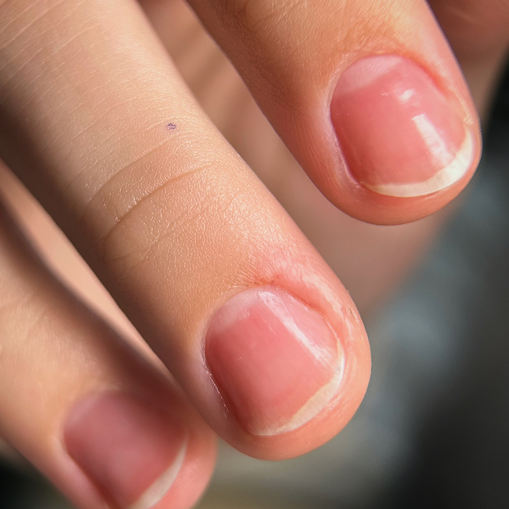 Маникюр без покрытия
