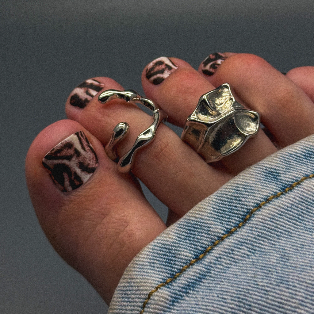 Педикюр стопы и пальчиков и покрытие ПЛЕНКИ(полностью)