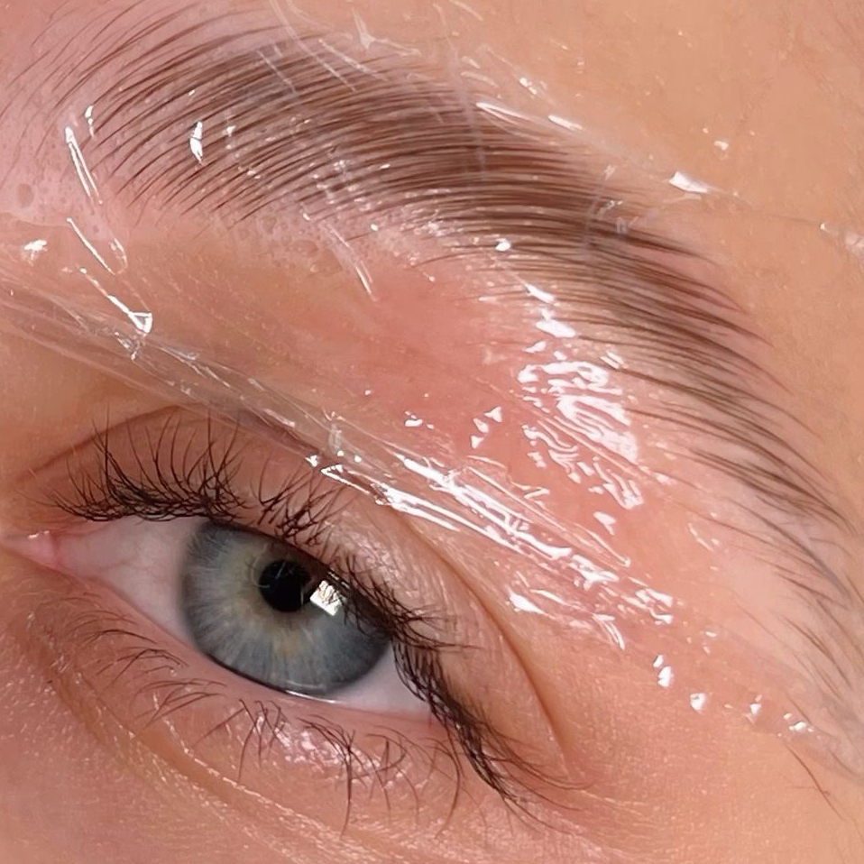 Ламинирование бровей без коррекции и окрашивания