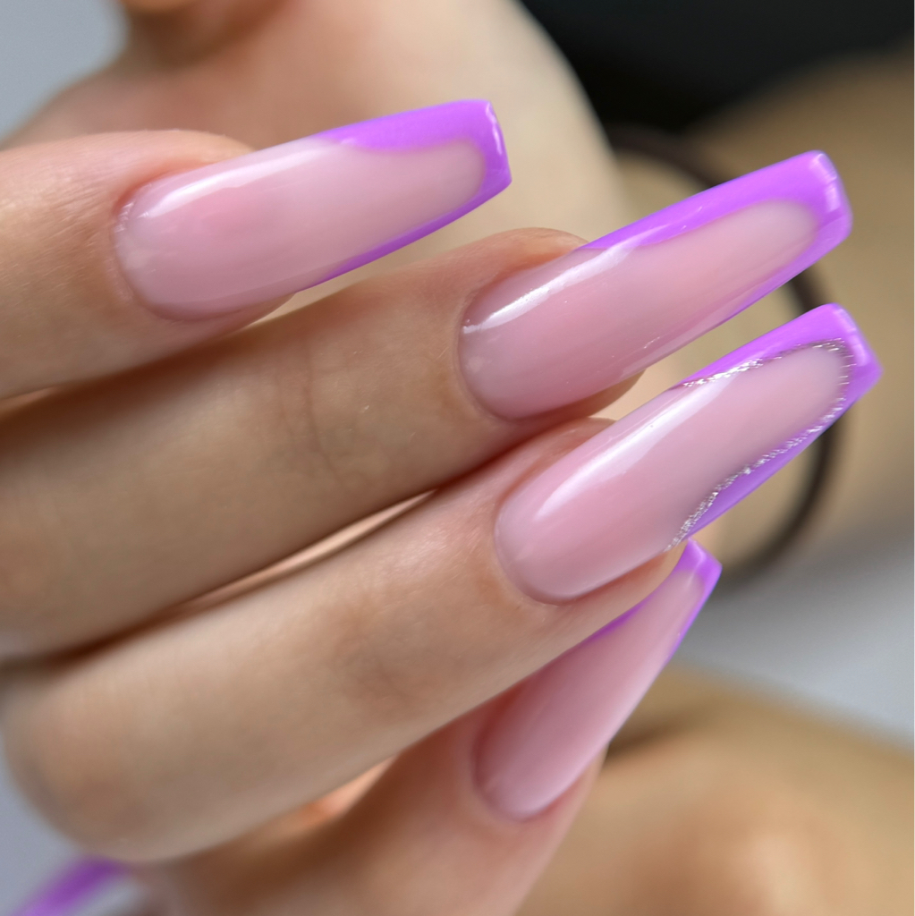Коррекция длинных ногтей  / Long Nails :  снятие/ гигиенической маникюр/ укрепление / выравнивание архитектуры/ покрытие в один тон