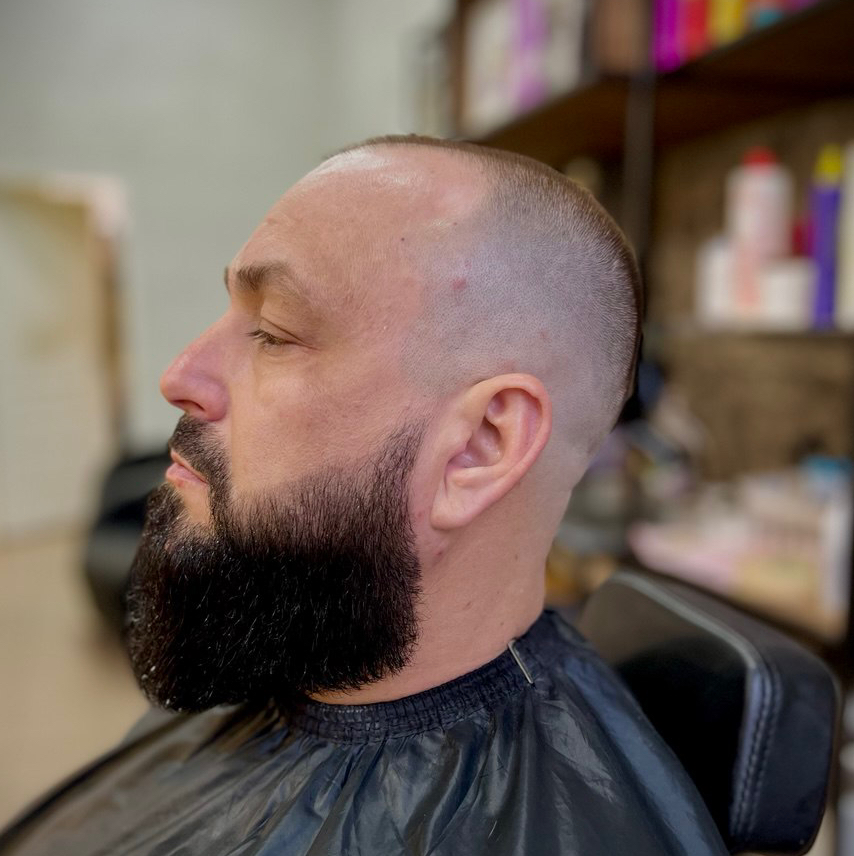 Оформление бороды и усов