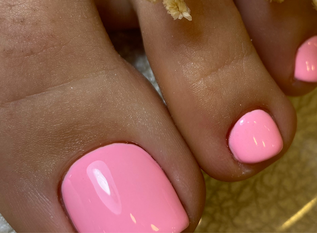 Обработка пальчиков ног