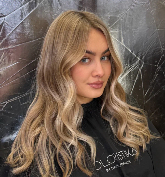 Контуринг до лопаток. Окрашивание с рассветлением нескольких прядей у лица + тонирование