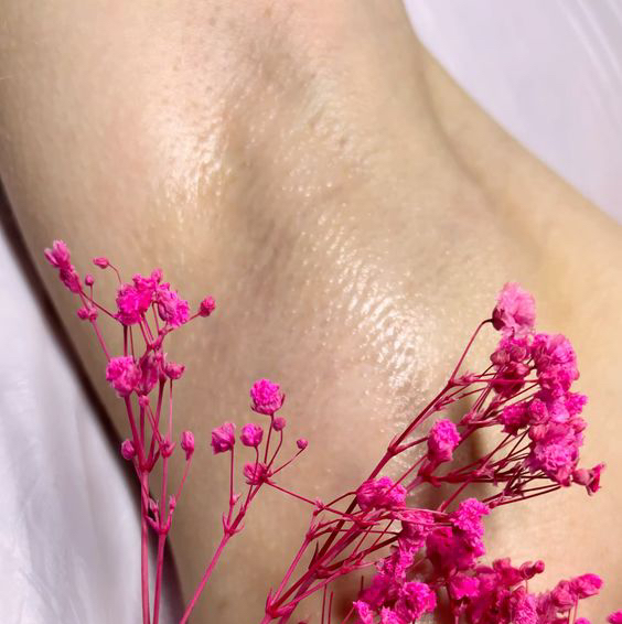 Подмышечные впадины(воск)