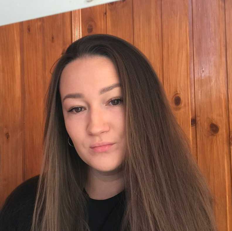 Полина