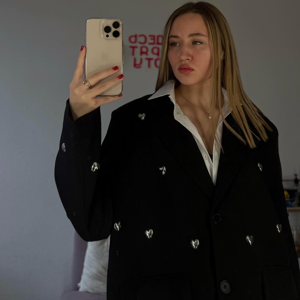 Шутикова София
