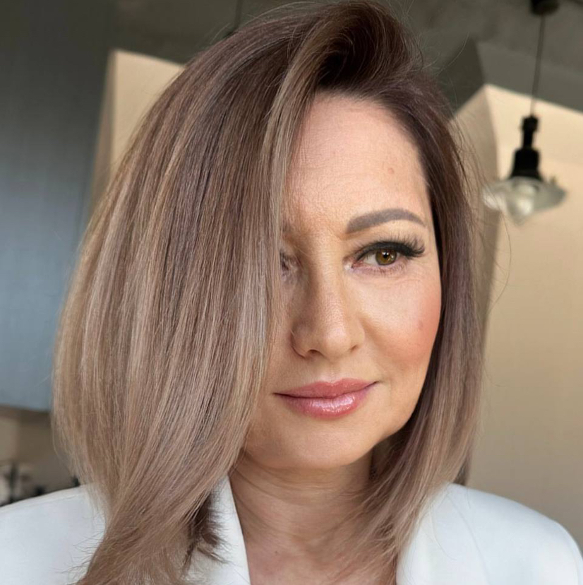 Однотонное окрашивание/    тонирование/ короткие волосы