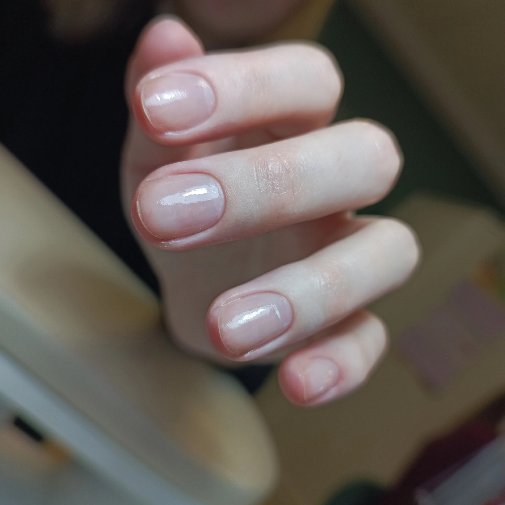 Глянцевание ногтей (японская техника)