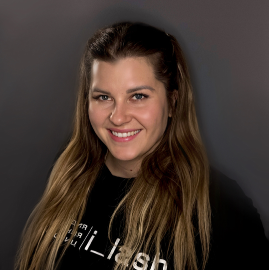 Ксения (LED-эксперт)