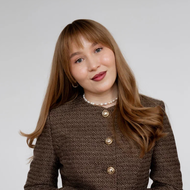 Дятлова Алена