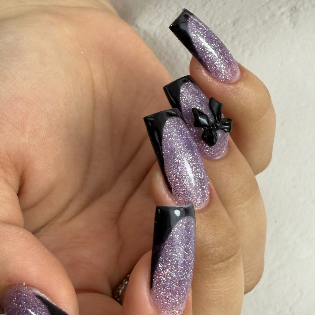 Коррекция нарощенных ногтей.