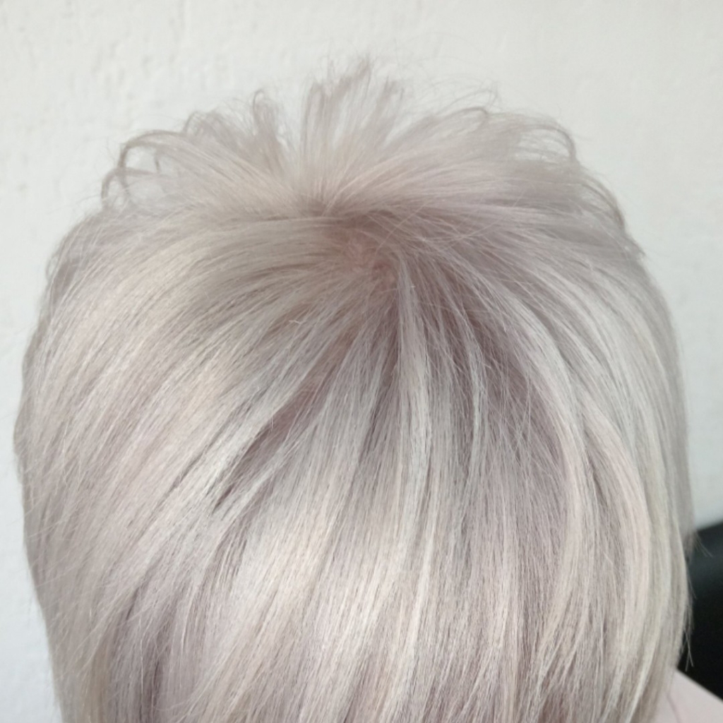 Осветление корней + тонирование