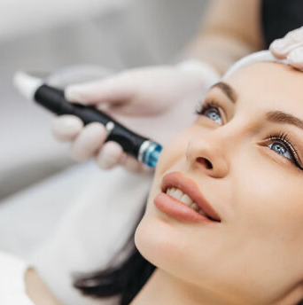 Аквачистка лица (ультразвуковая чистка + гидропилинг)