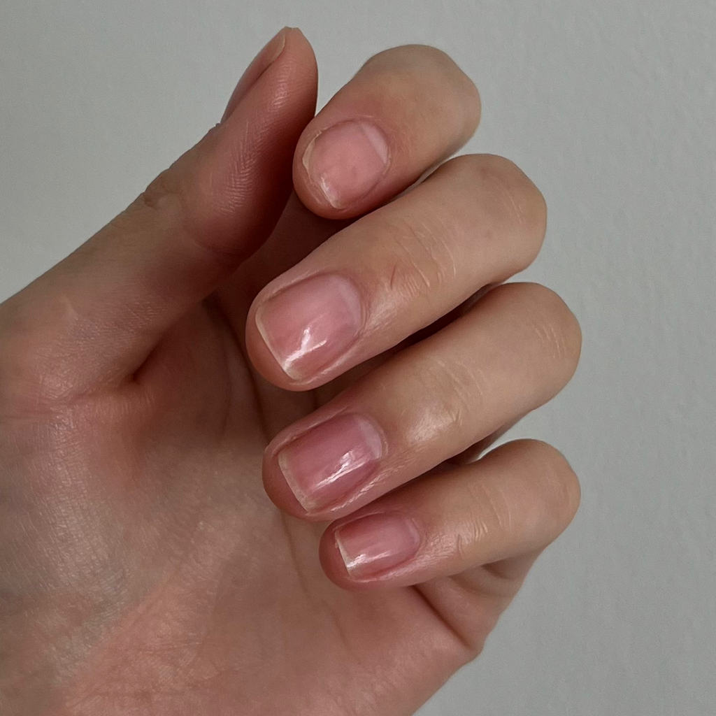 Маникюр без покрытия