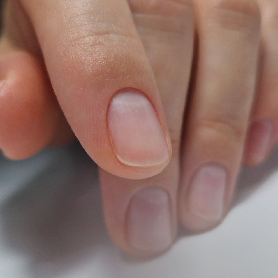 Маникюр классический