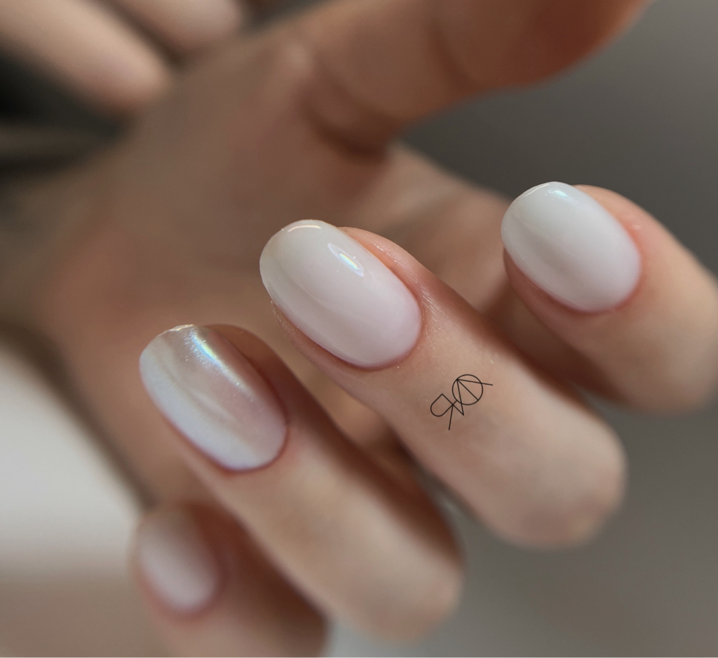 Наращивание коротких ногтей (1-2)