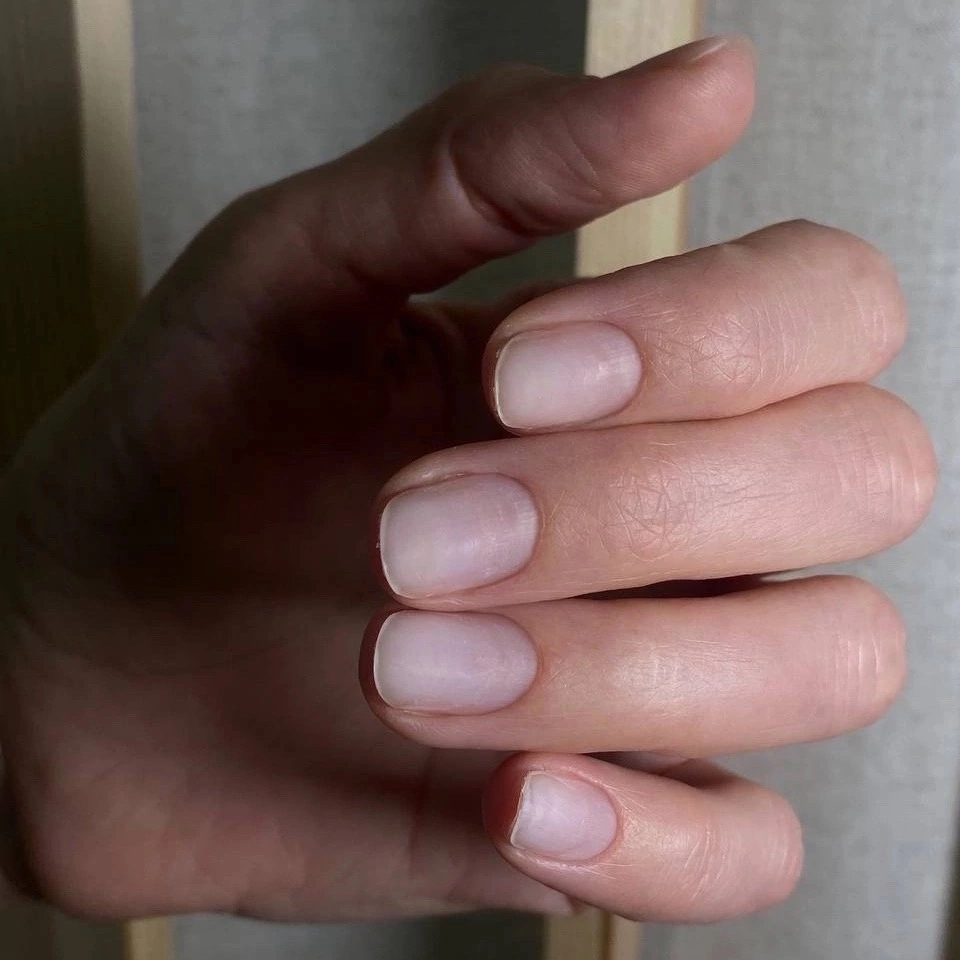 Маникюр без покрытия