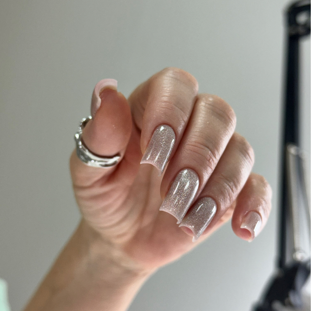 Маникюр +покрытие гель-лак + снятие моего покрытия