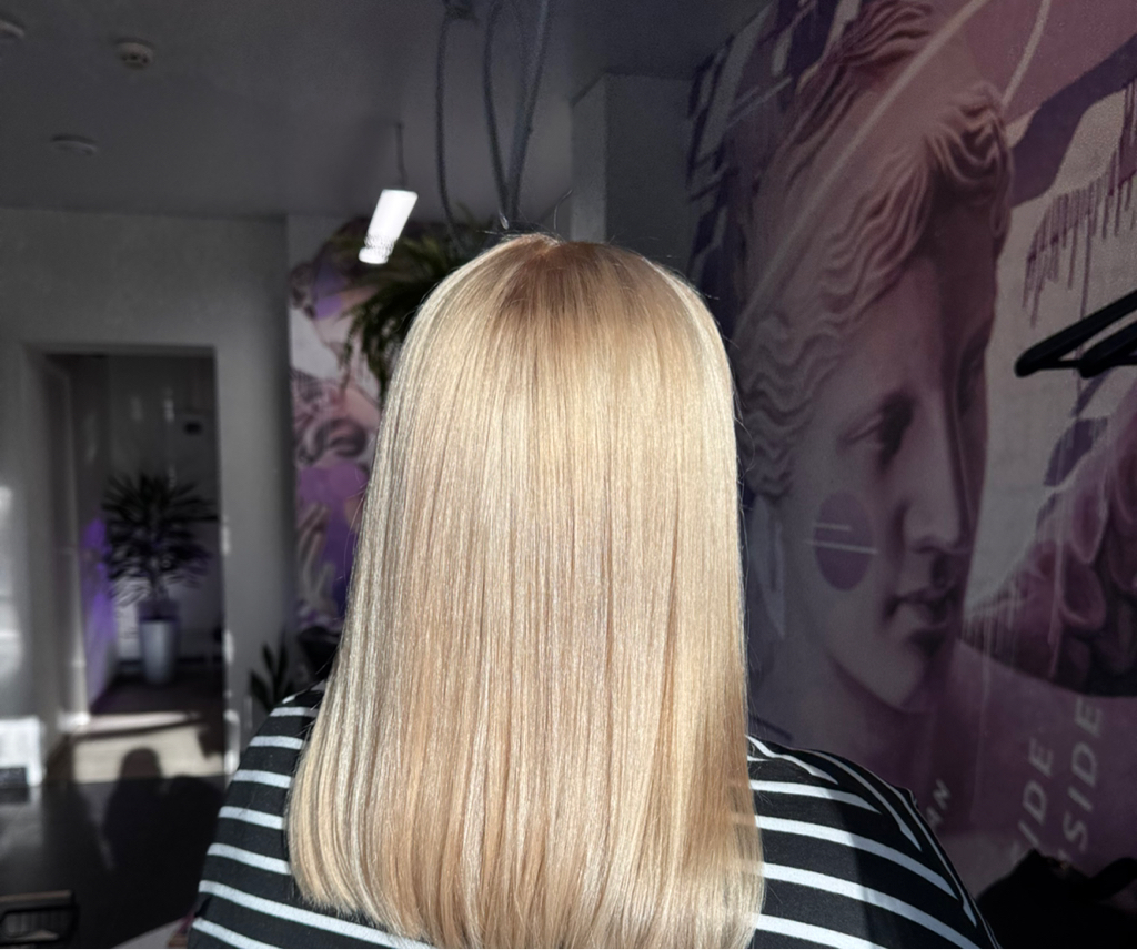 Стрижка + окрашивание в оттенки блонд