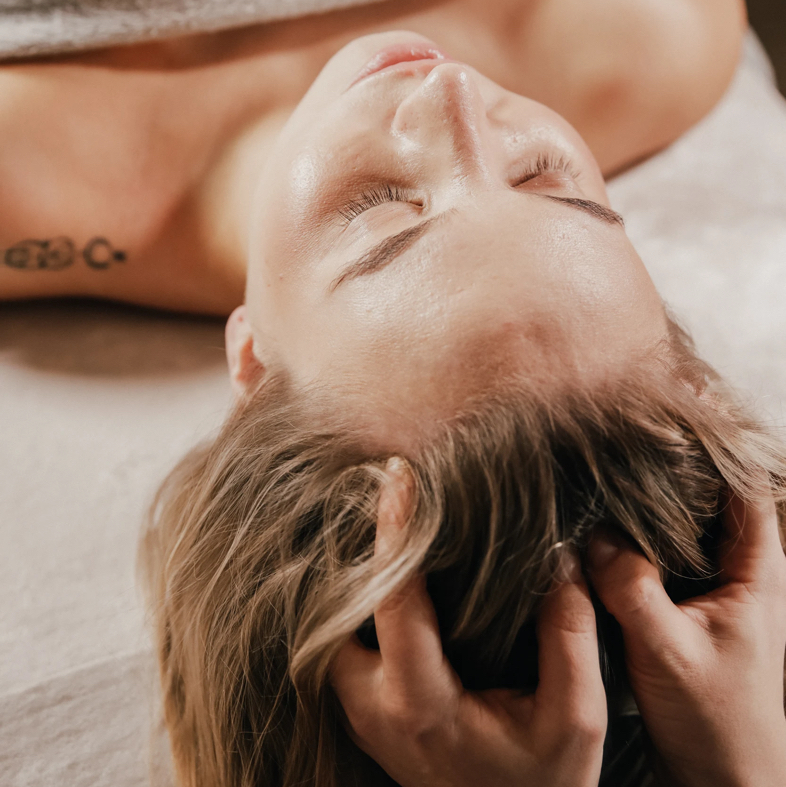 Массаж лица (дополнительно с глубокой проработкой)