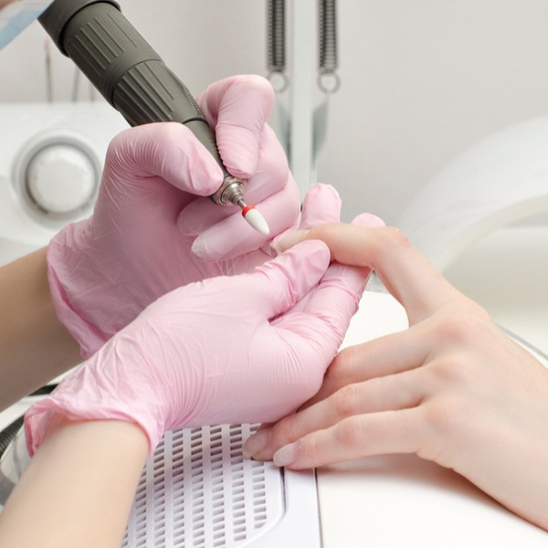 Маникюр аппаратный