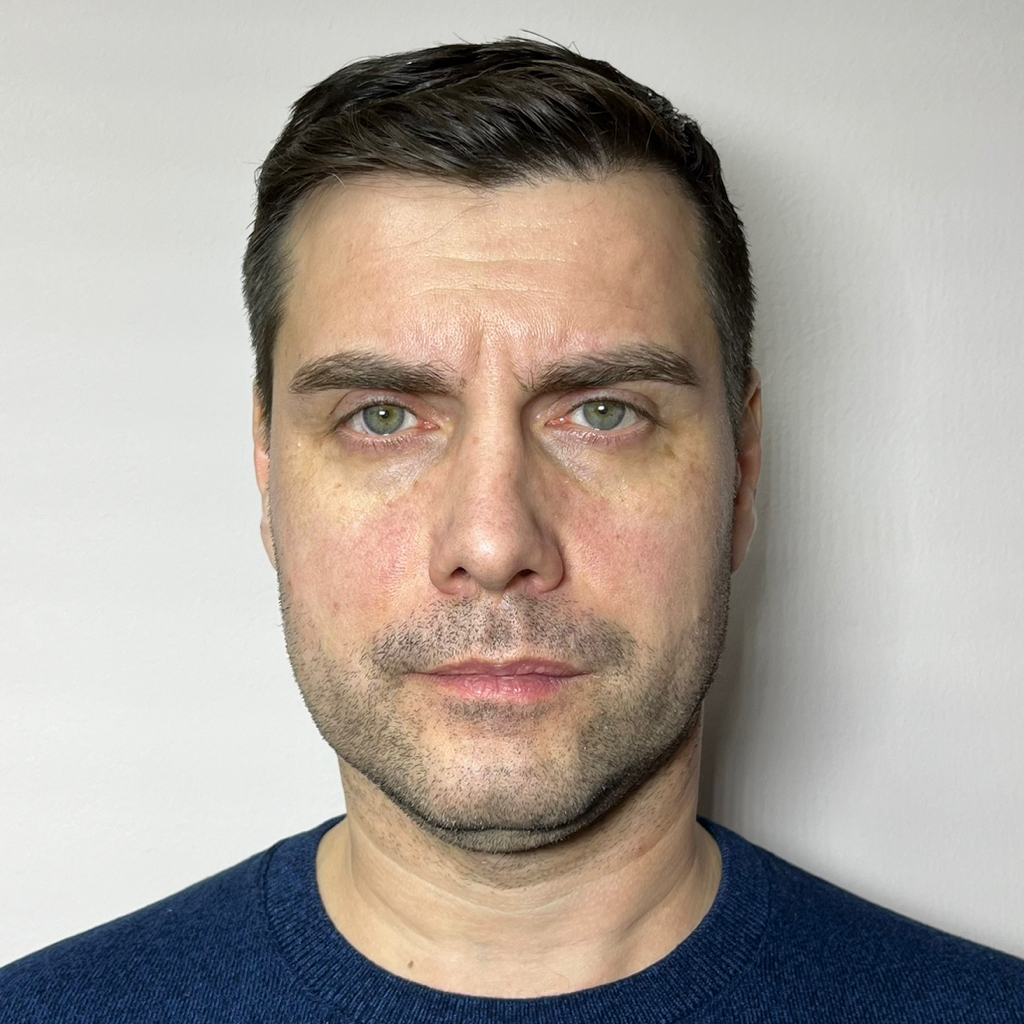 Мужская коррекция бровей