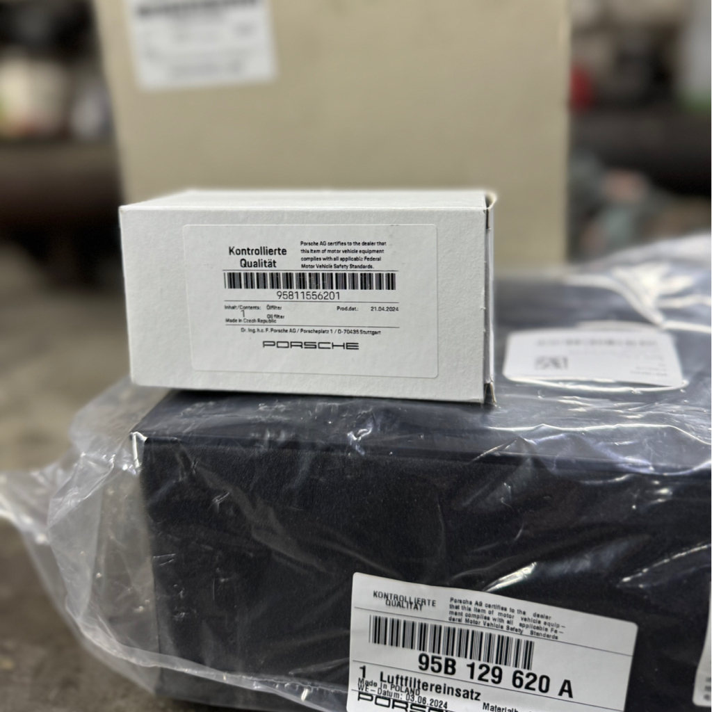 Замена масла в рамках проведения ТО.