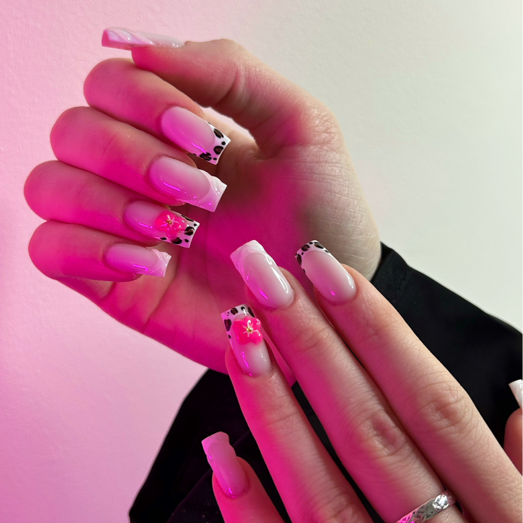 Маникюр с покрытием гель-лак