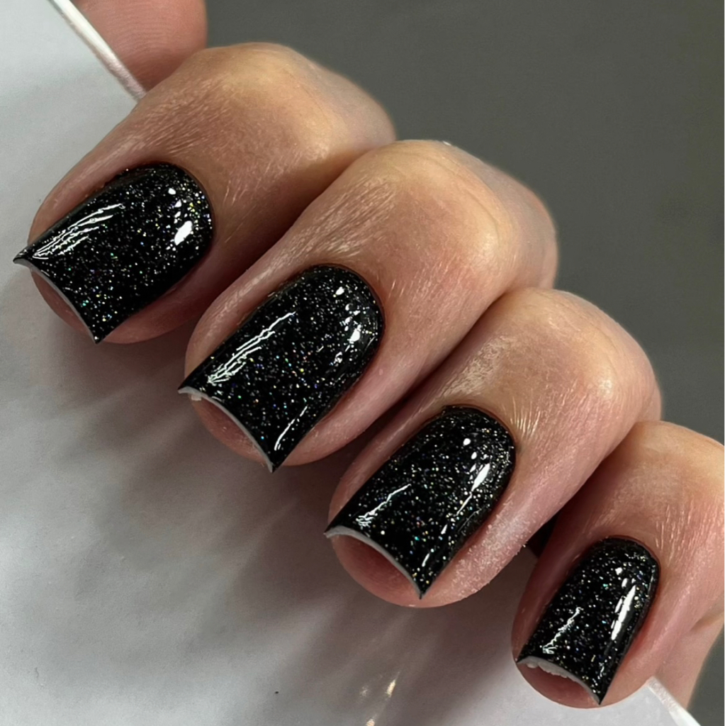 Гелевая коррекция ногтей
мастер Виктория