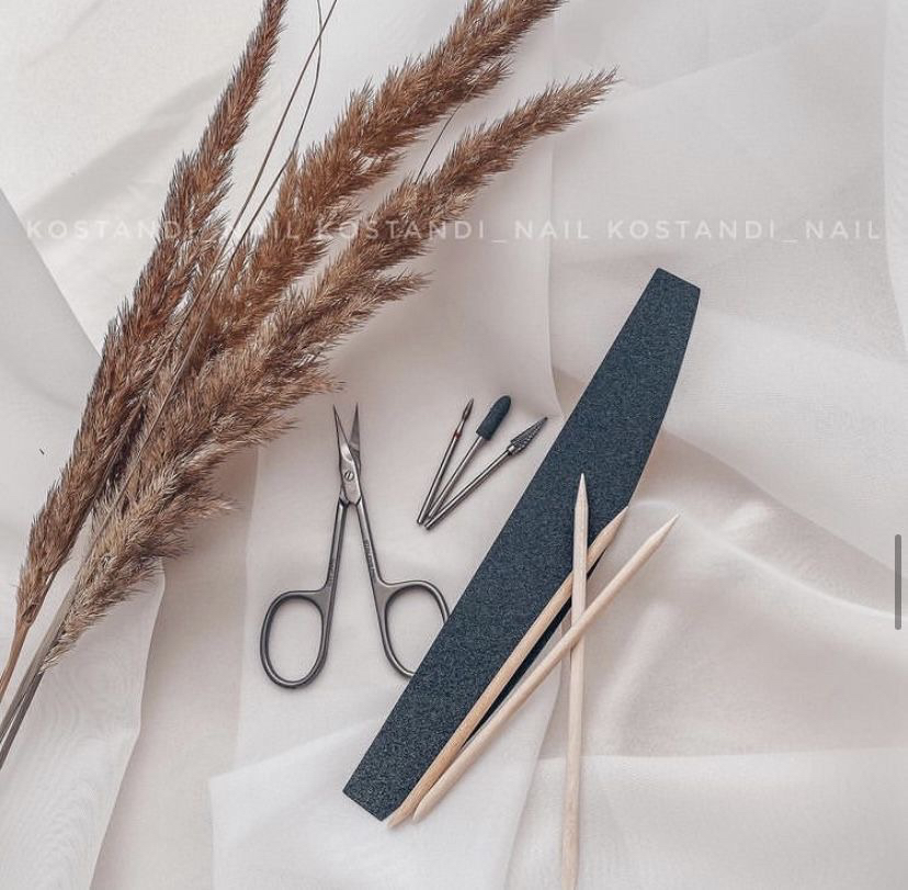 Снятие обычного лака