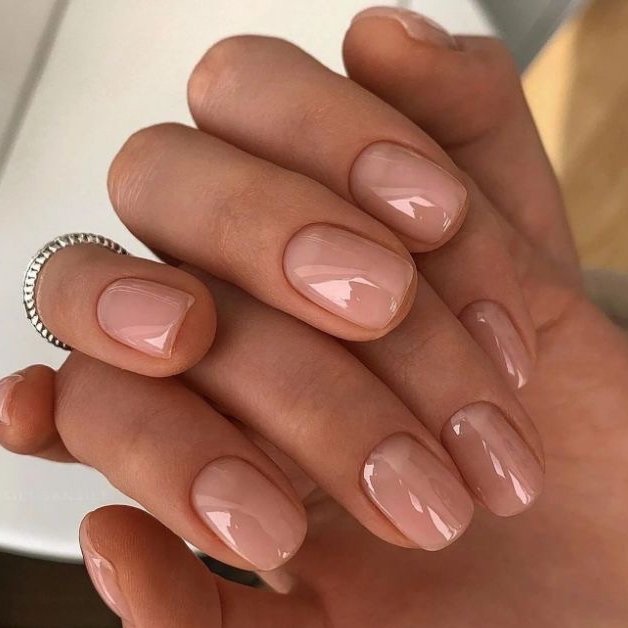 Покрытие лечебным лаком ( обычным прозрачным)