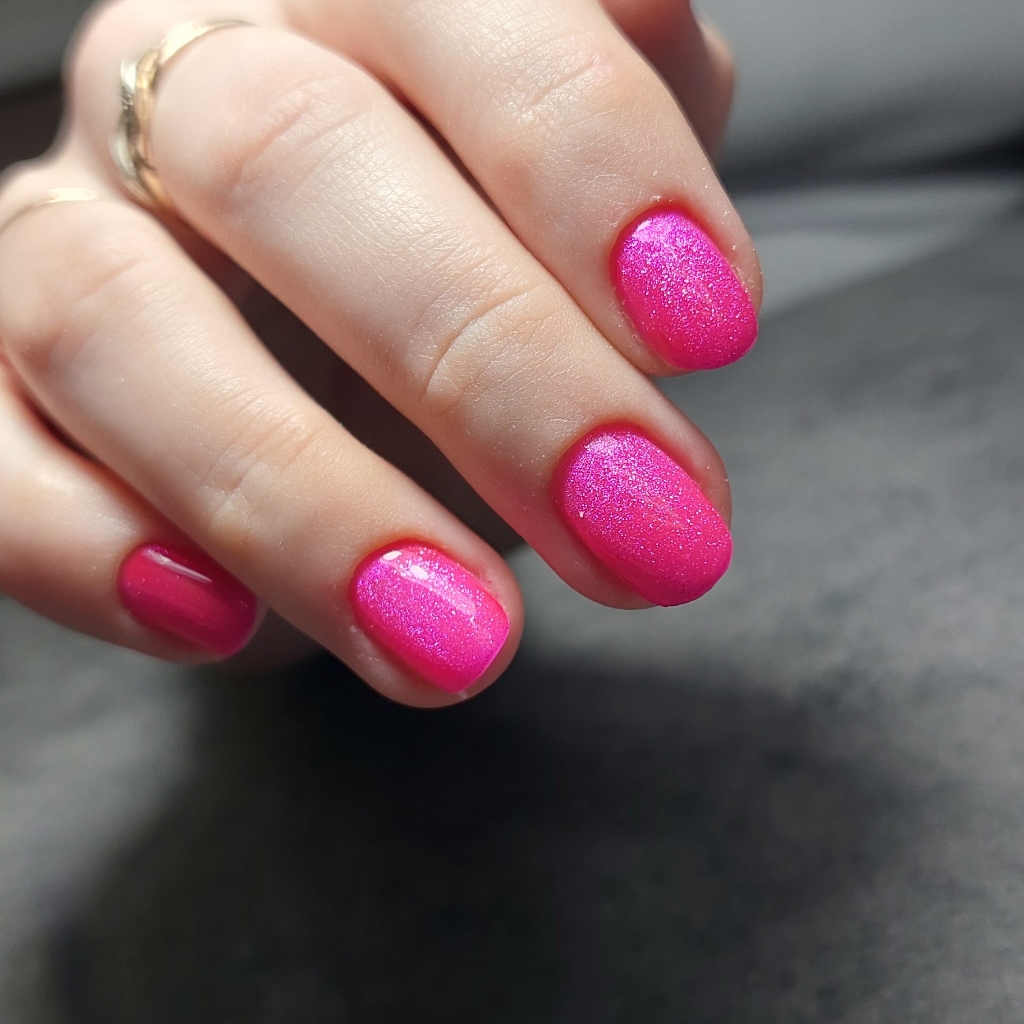 Маникюр с укреплением и покрытием