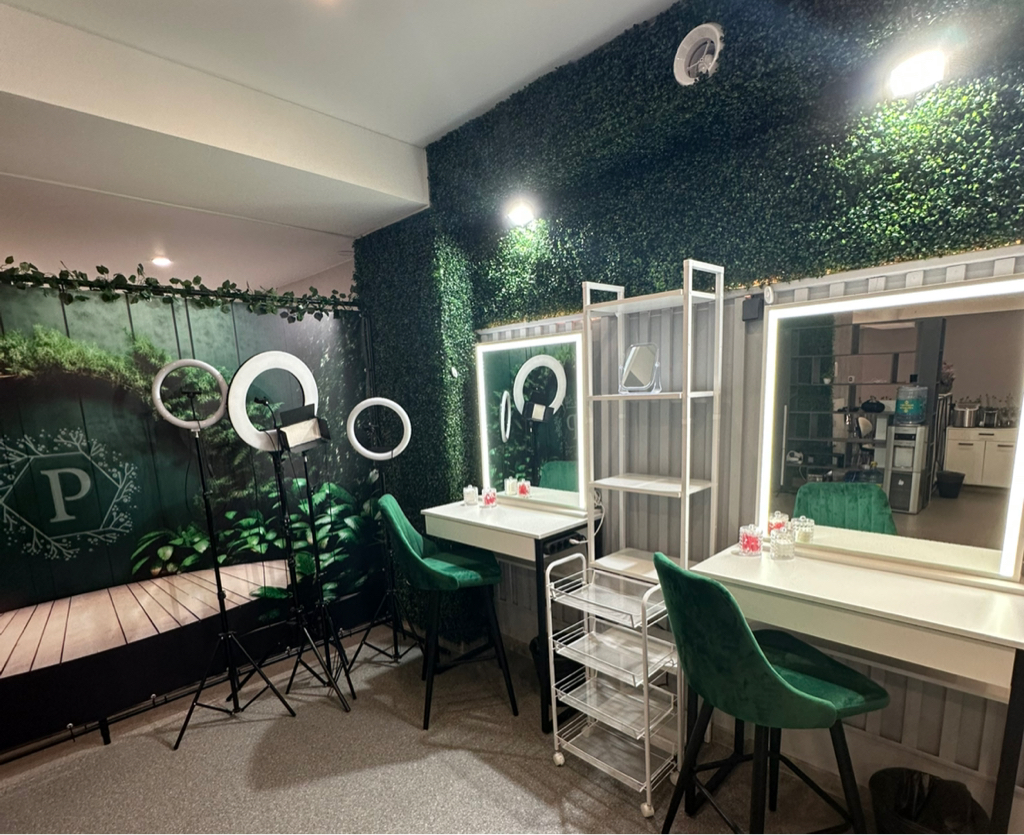 №1 Кресло Визажист-Бровист