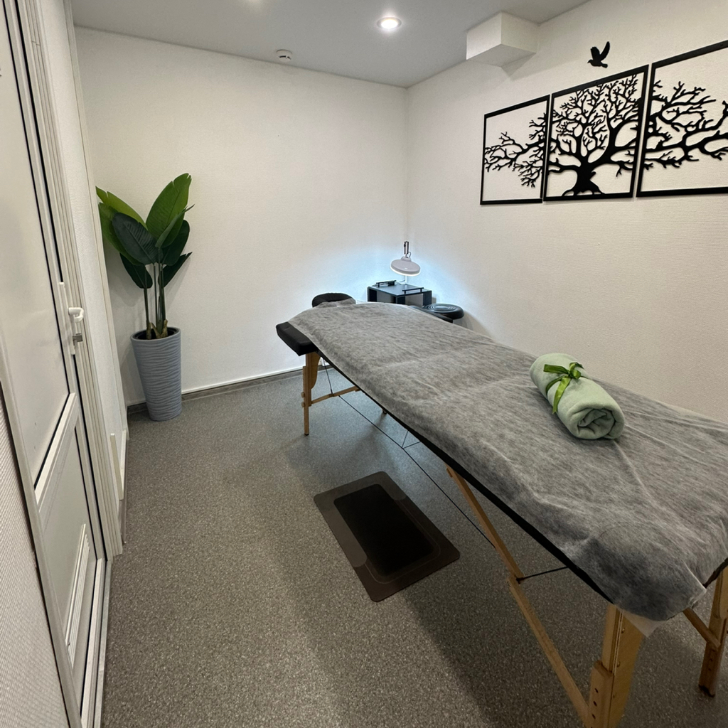 Кабинет Массажиста/Лешмейкера 1 час