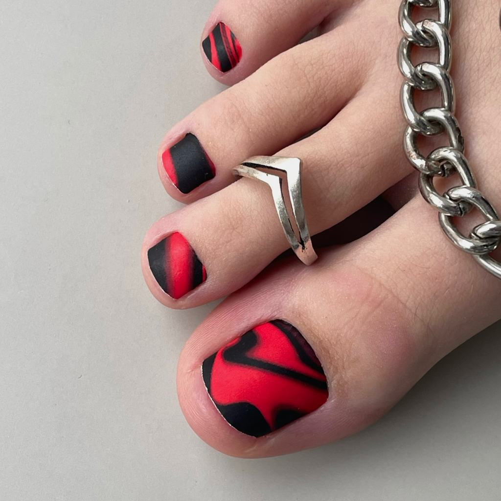 Педикюр с покрытием (пальчики)
Пленки +200₽