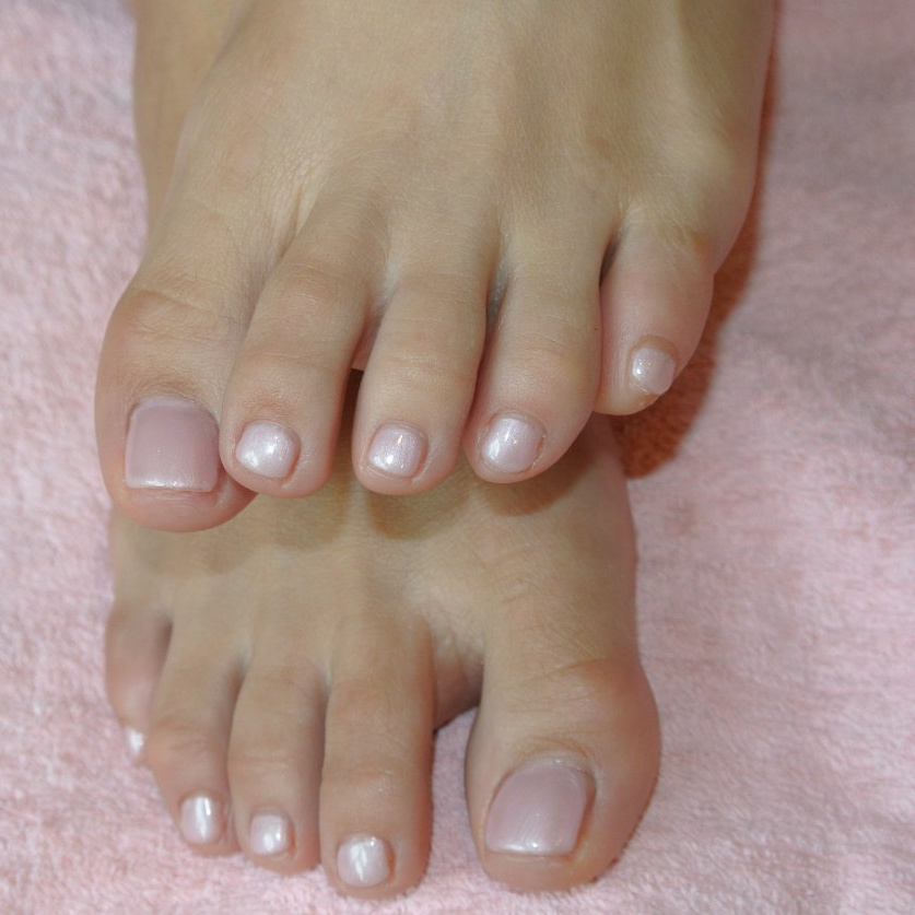 Педикюр аппаратный/комбинированный полный/стопа/ пальчики с покрытием гель лак